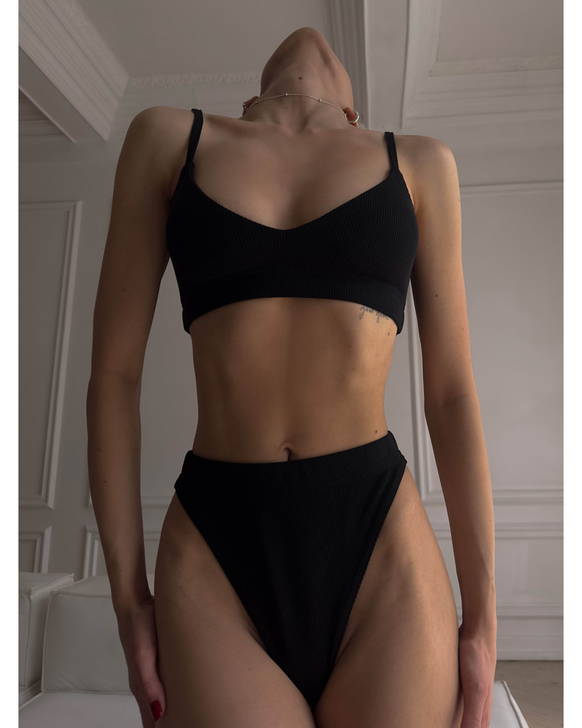 Knitted underwear with cups black