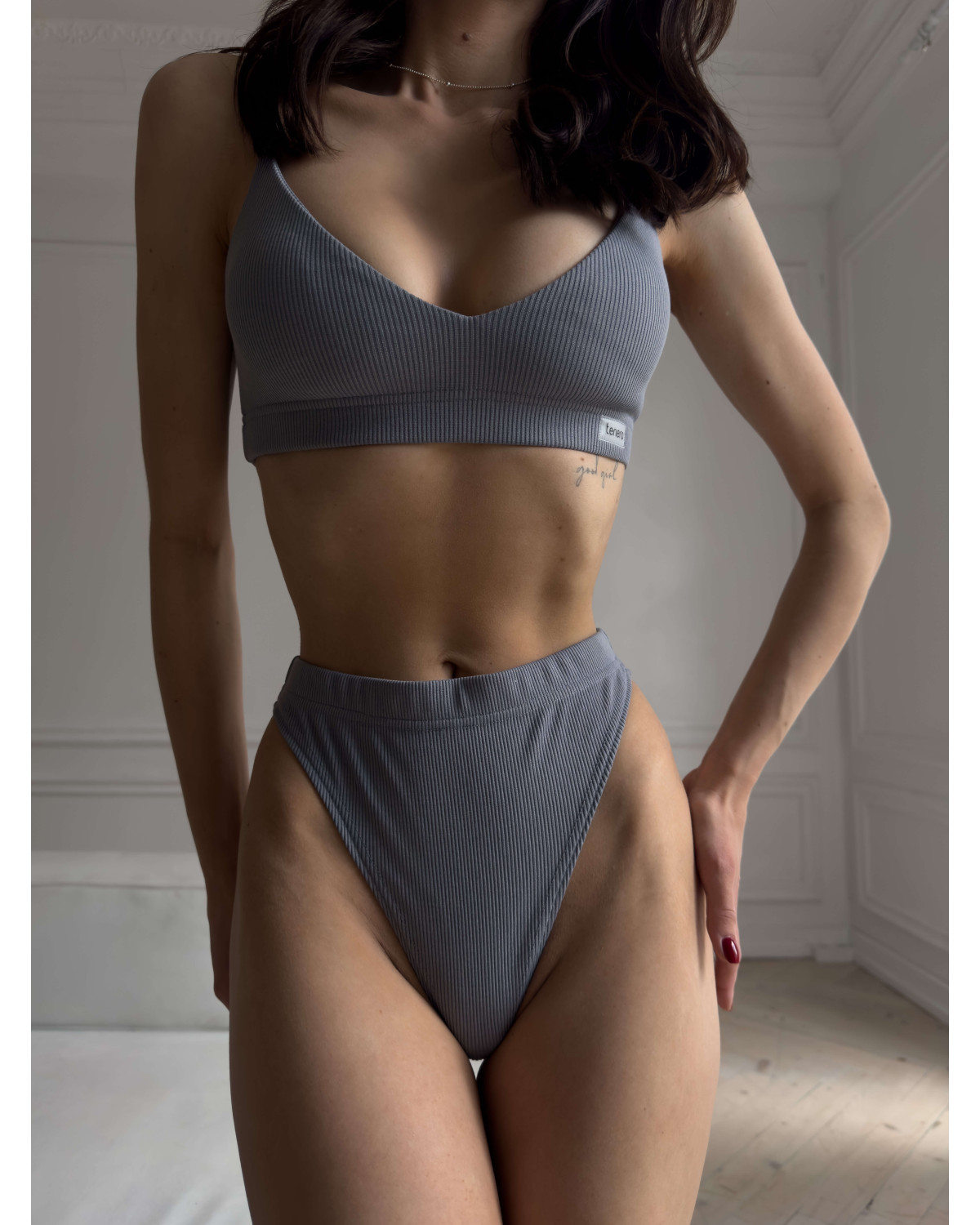 Knitted underwear with cups Gray
