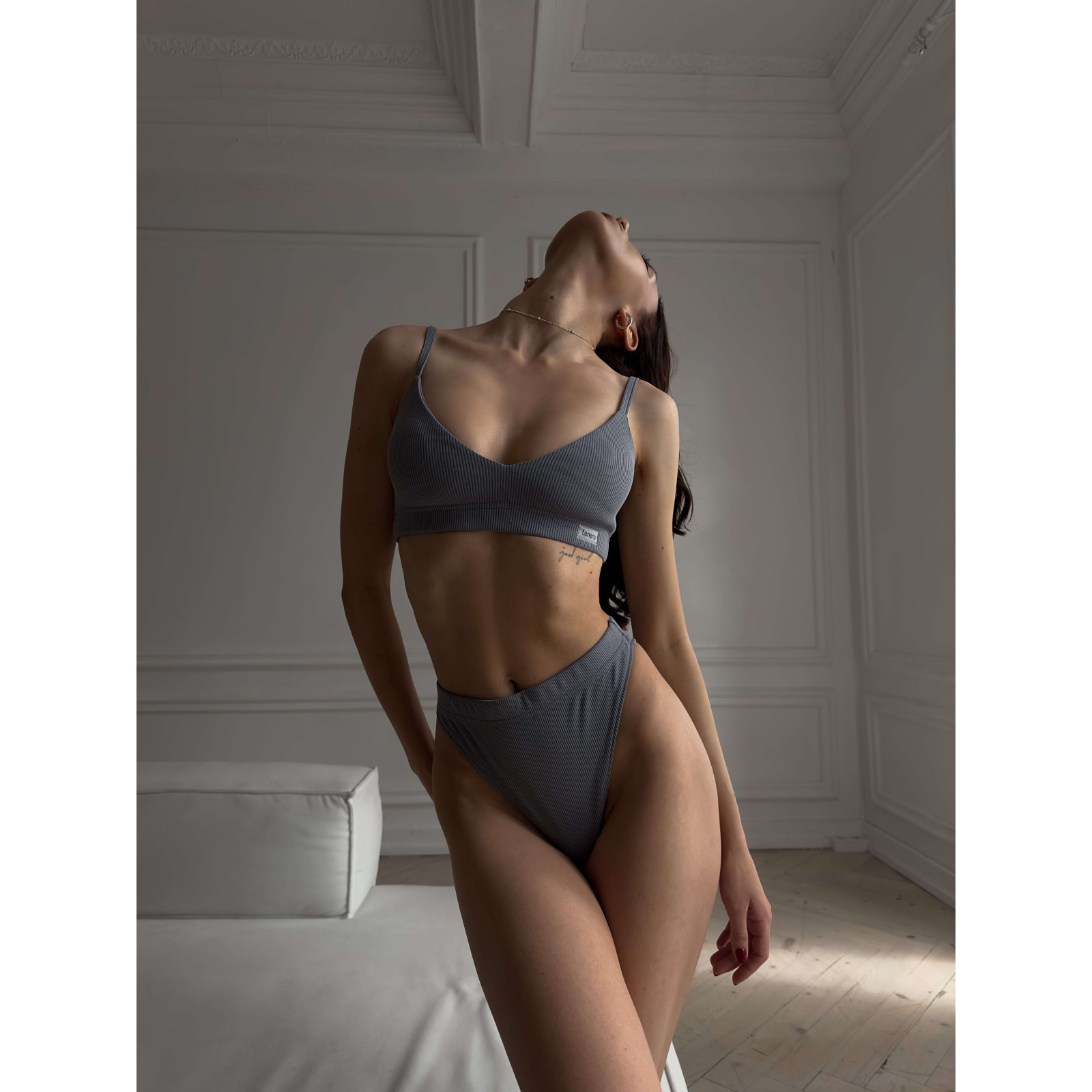 Knitted underwear with cups Gray